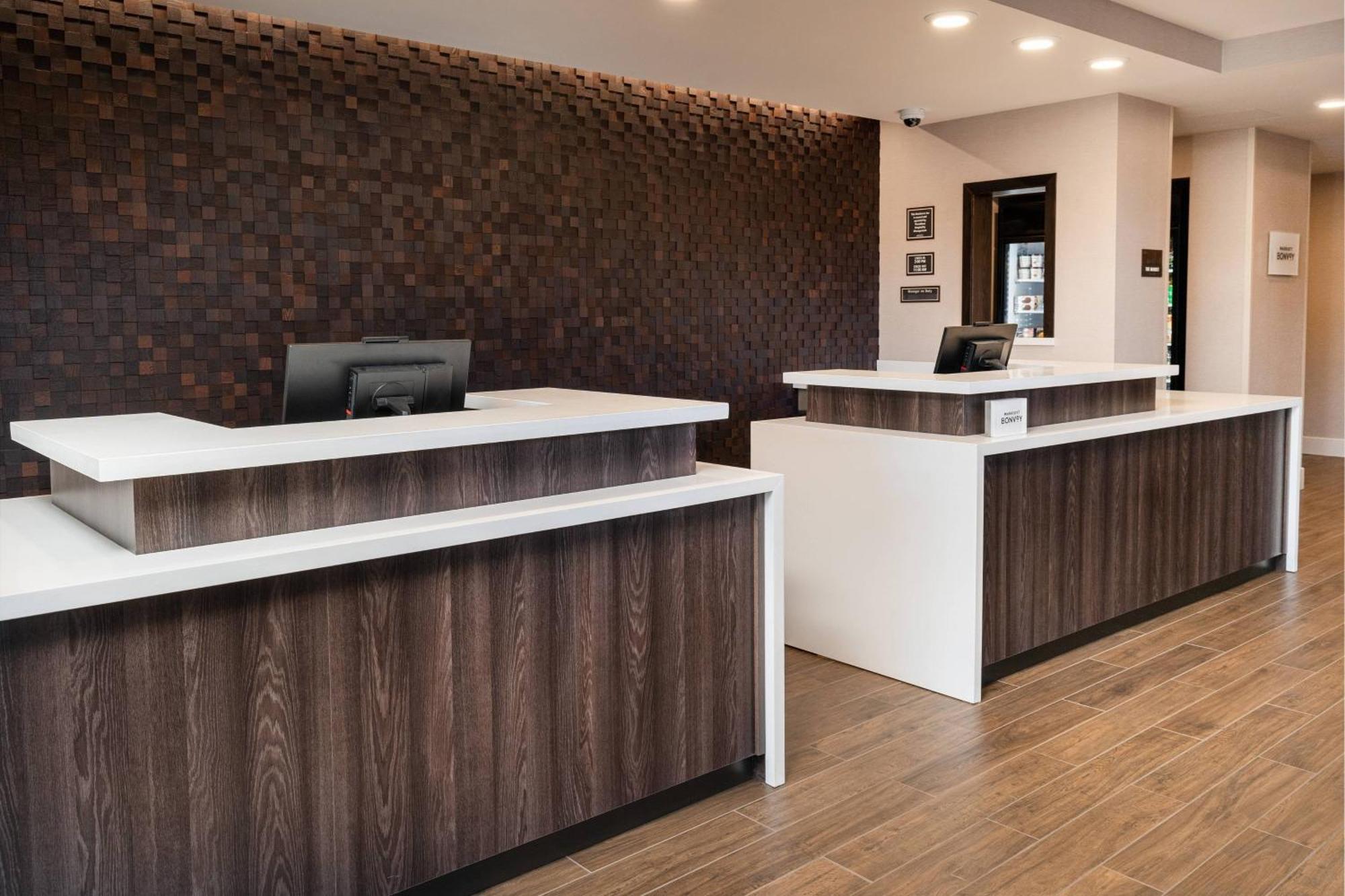 Residence Inn By Marriott Louisville Old Henry Екстер'єр фото